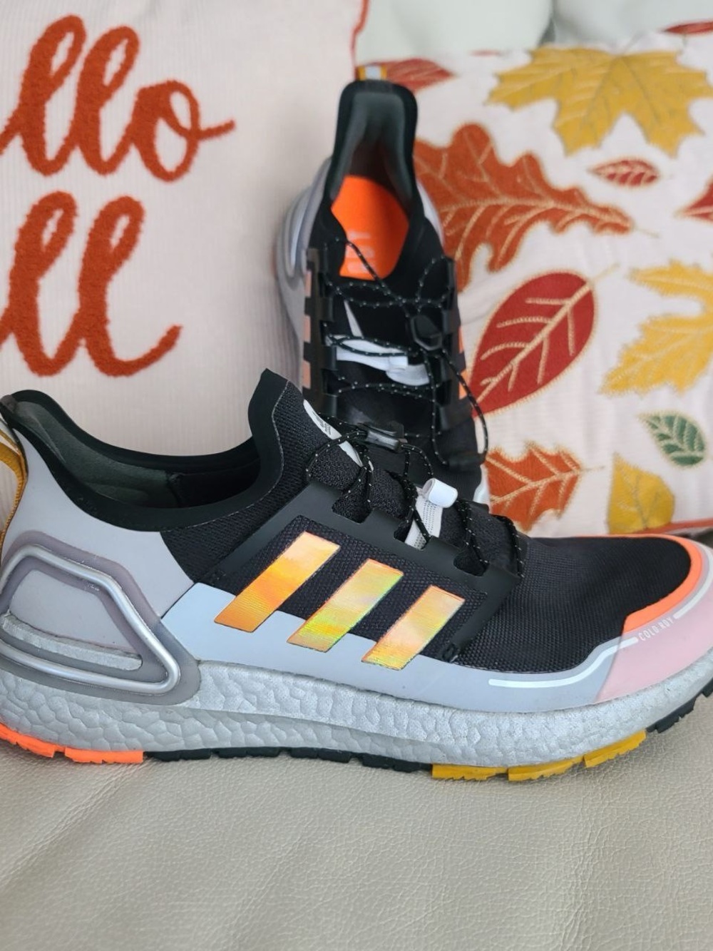 Excellent Condition Adidas Ultra boost 20 Cold.Dry - Size US 10.5